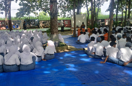 Ekstremisme dan Pertanyaan-Pertanyaan Jujur di Sekolah